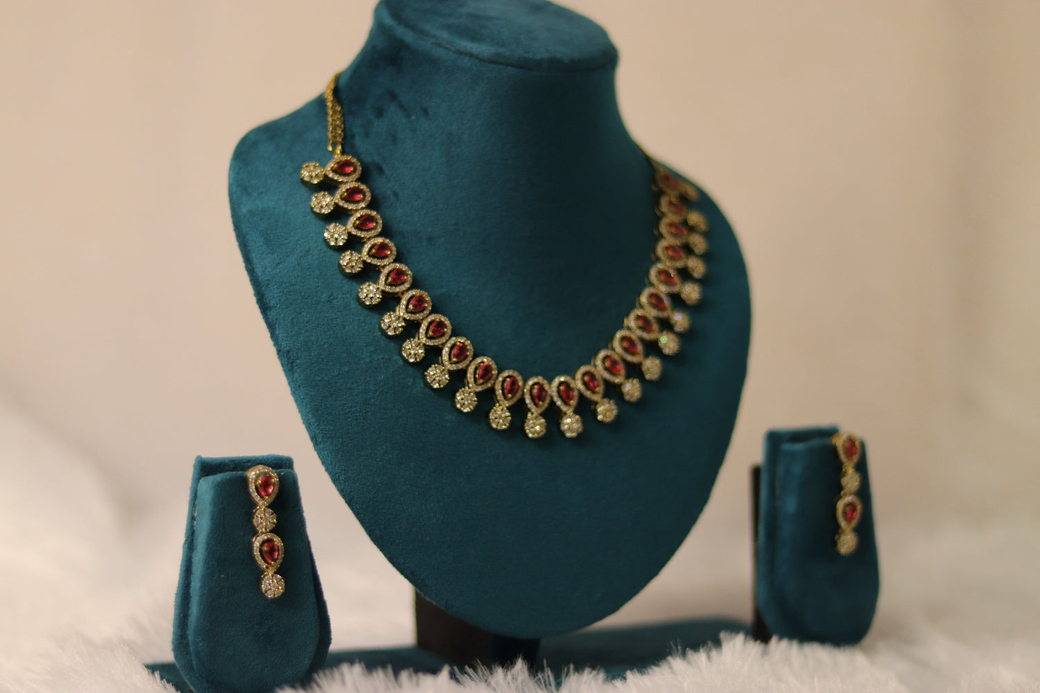 AD Stone Necklace Set