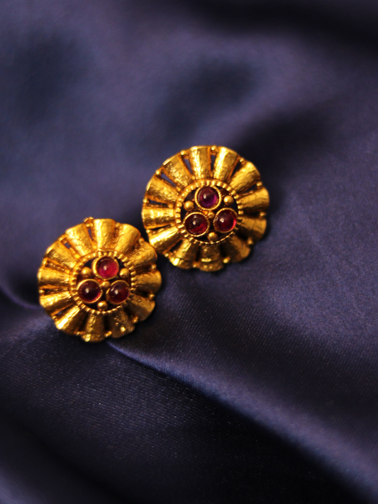 Antique Gold Plated Temple Red stone Tops 09-005